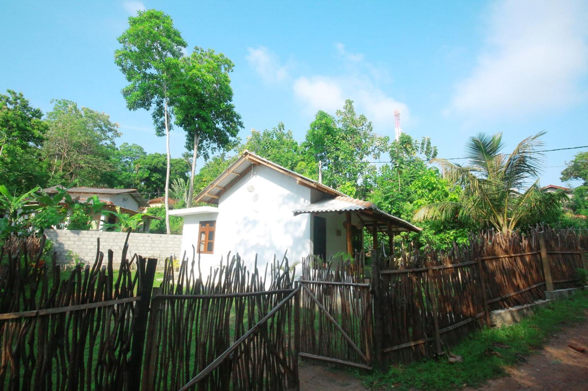 Hiriketiya Don Simon Villa ดิคเวลลา ภายนอก รูปภาพ