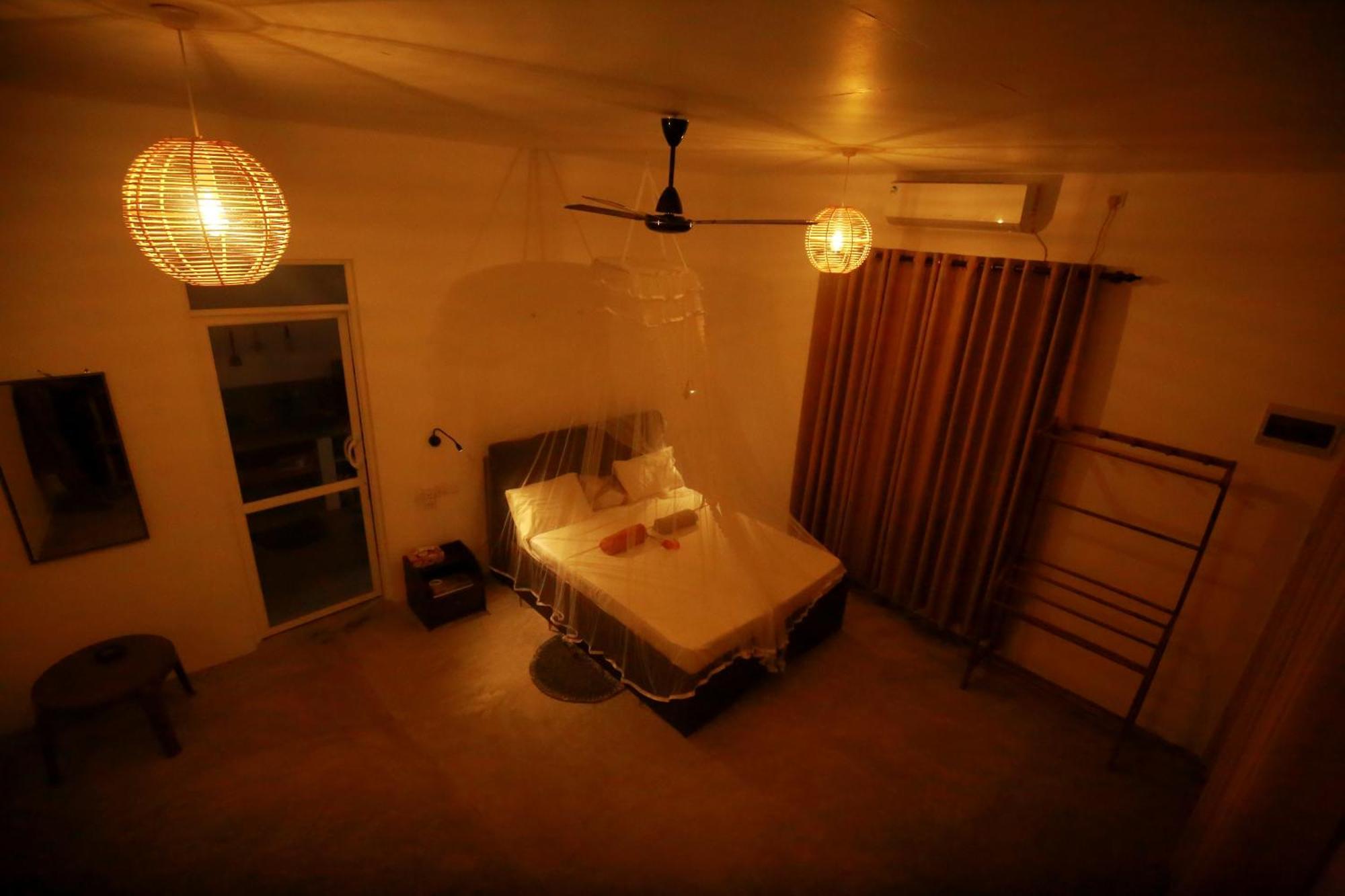 Hiriketiya Don Simon Villa ดิคเวลลา ภายนอก รูปภาพ